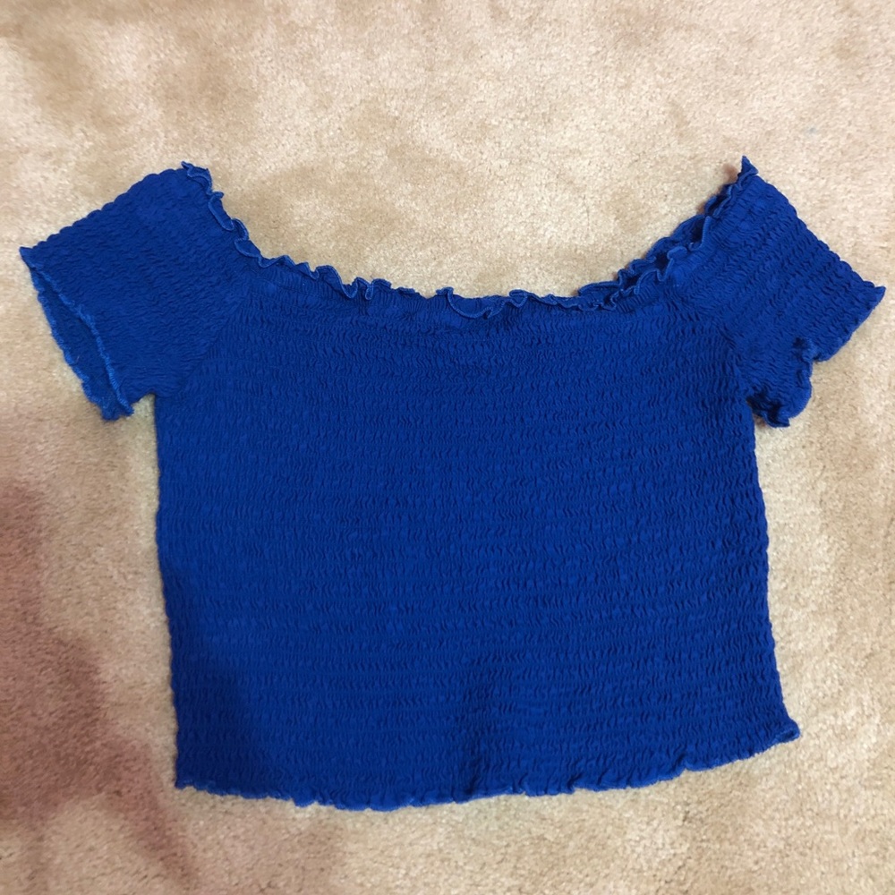 Abercrombie and Fitch off the shoulder crop top
